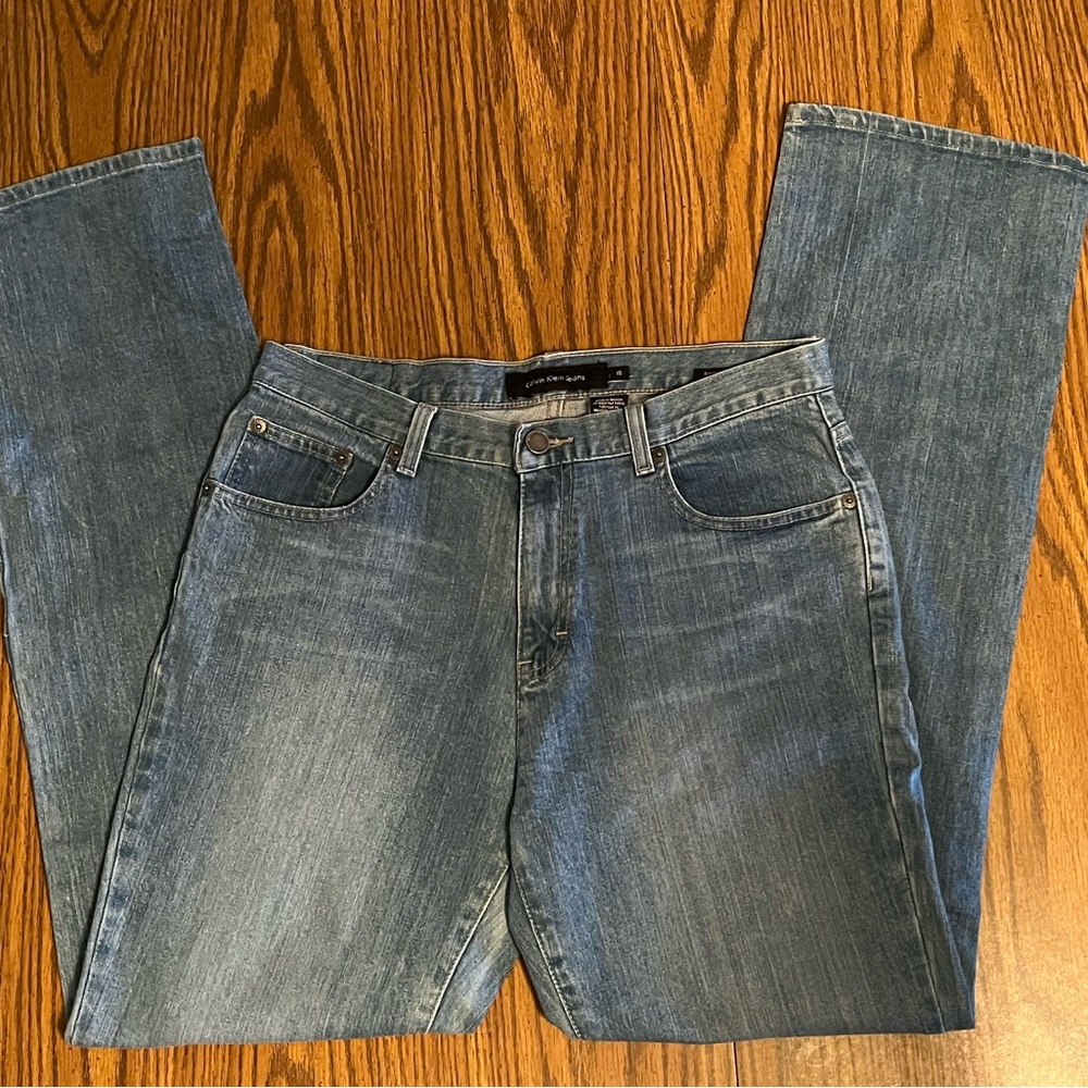 Vintage Ck Calvin Klein Women’s Worn Out‎ Wash Belted Boot Cut Jeans Size 10